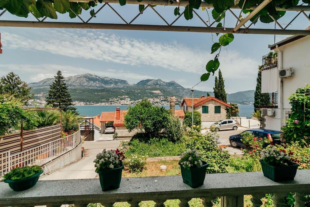 Charmy Studio Lux Appartement Herceg Novi Buitenkant foto